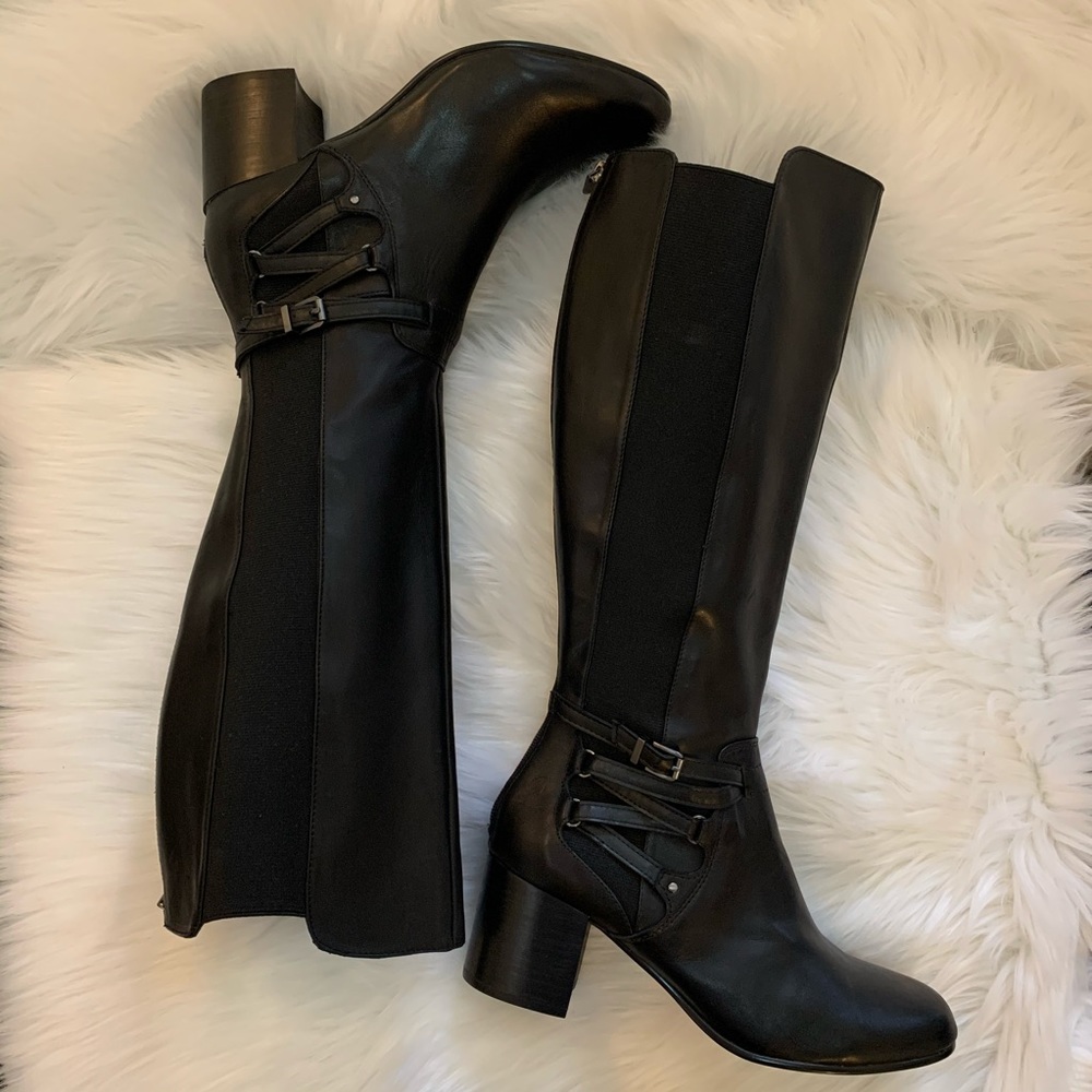 JG tall black boots with zip Size 9,5